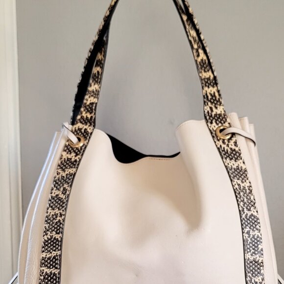 Coach Snakeskin Harmony 1941 Hobo - Picture 2 of 16